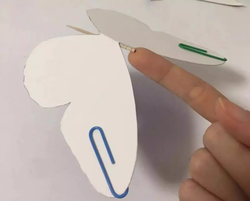 4个超有趣的小实验在家就能做,在家无聊做有趣的小实验