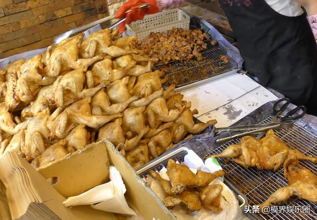 摆摊卖炸鸡年赚五十万,00后创业卖炸鸡月入两万