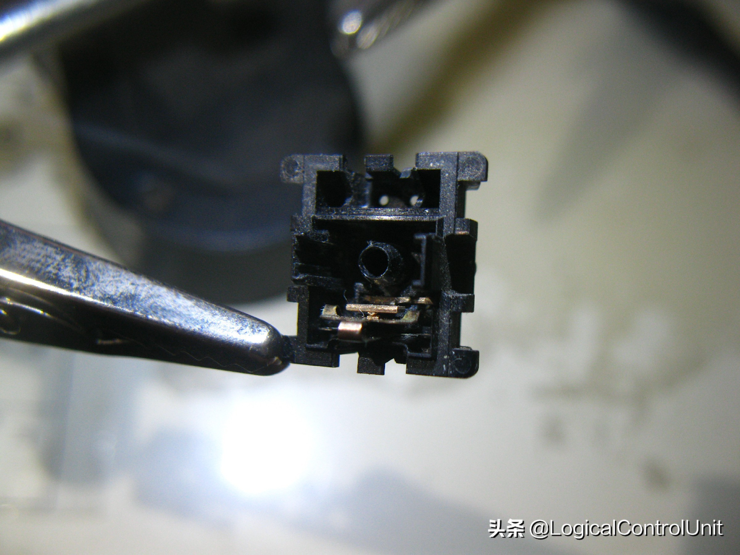 键盘不灵敏偶尔按键无反应,机械键盘茶轴按键不灵敏怎么解决