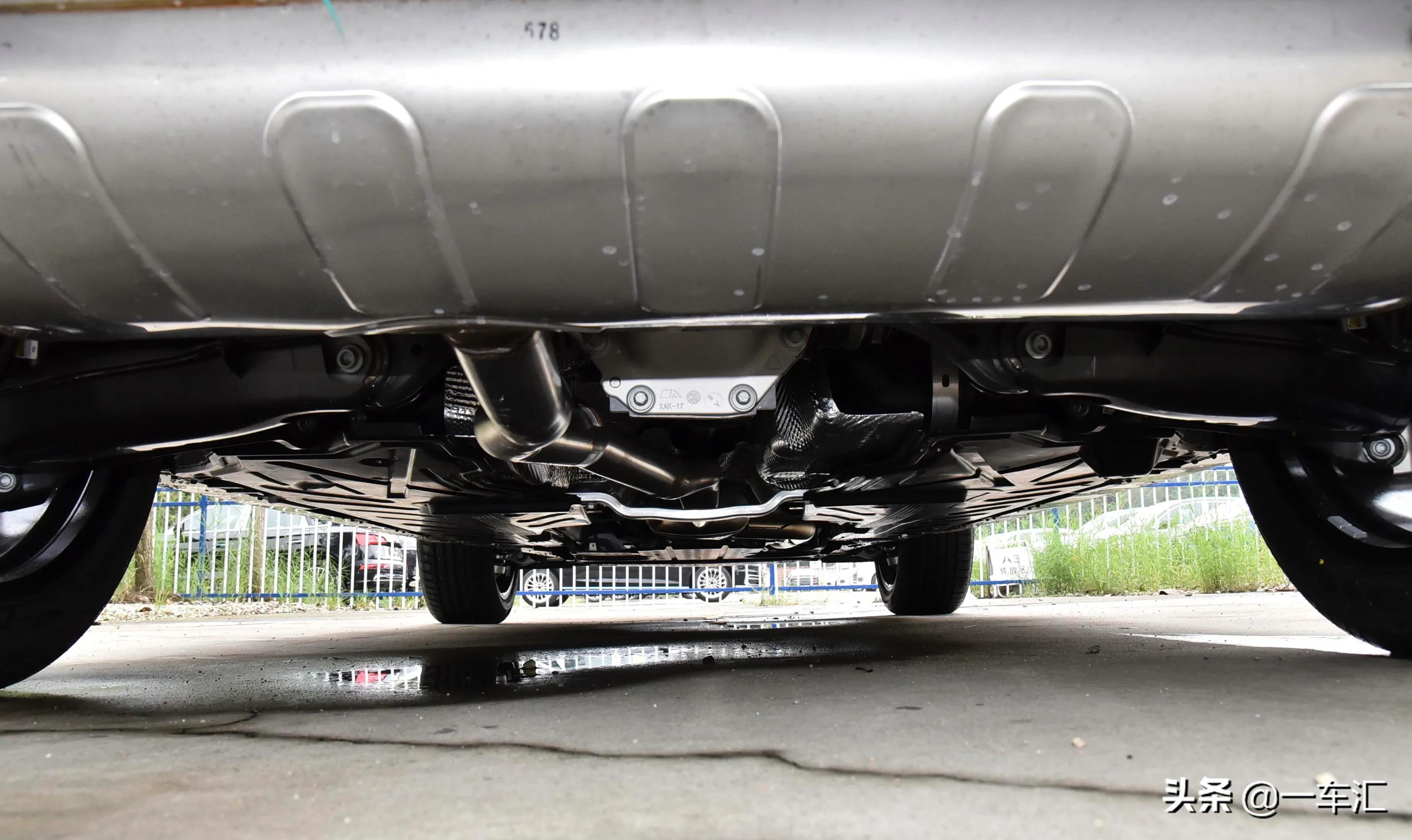 新款奔驰glc比老款增加了哪些配置,2020改款奔驰glc哪款最值得买