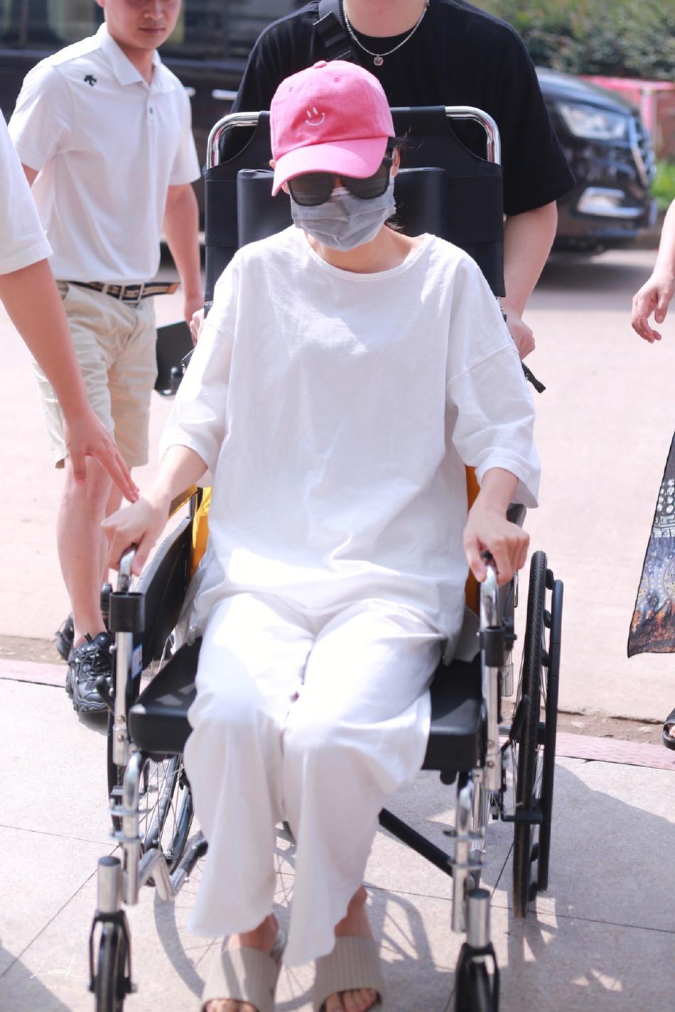 张予曦完全遗传了妈妈所有优点,张予曦妈妈舞蹈视频