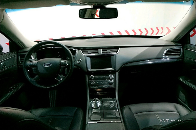 被忽视的福特金牛座,被低估的日系豪车