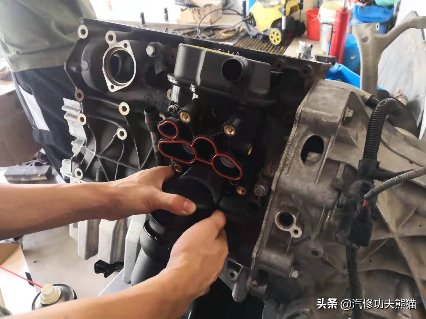 奥迪a6l烧机油1000公里烧多少正常,老a6l烧机油严重