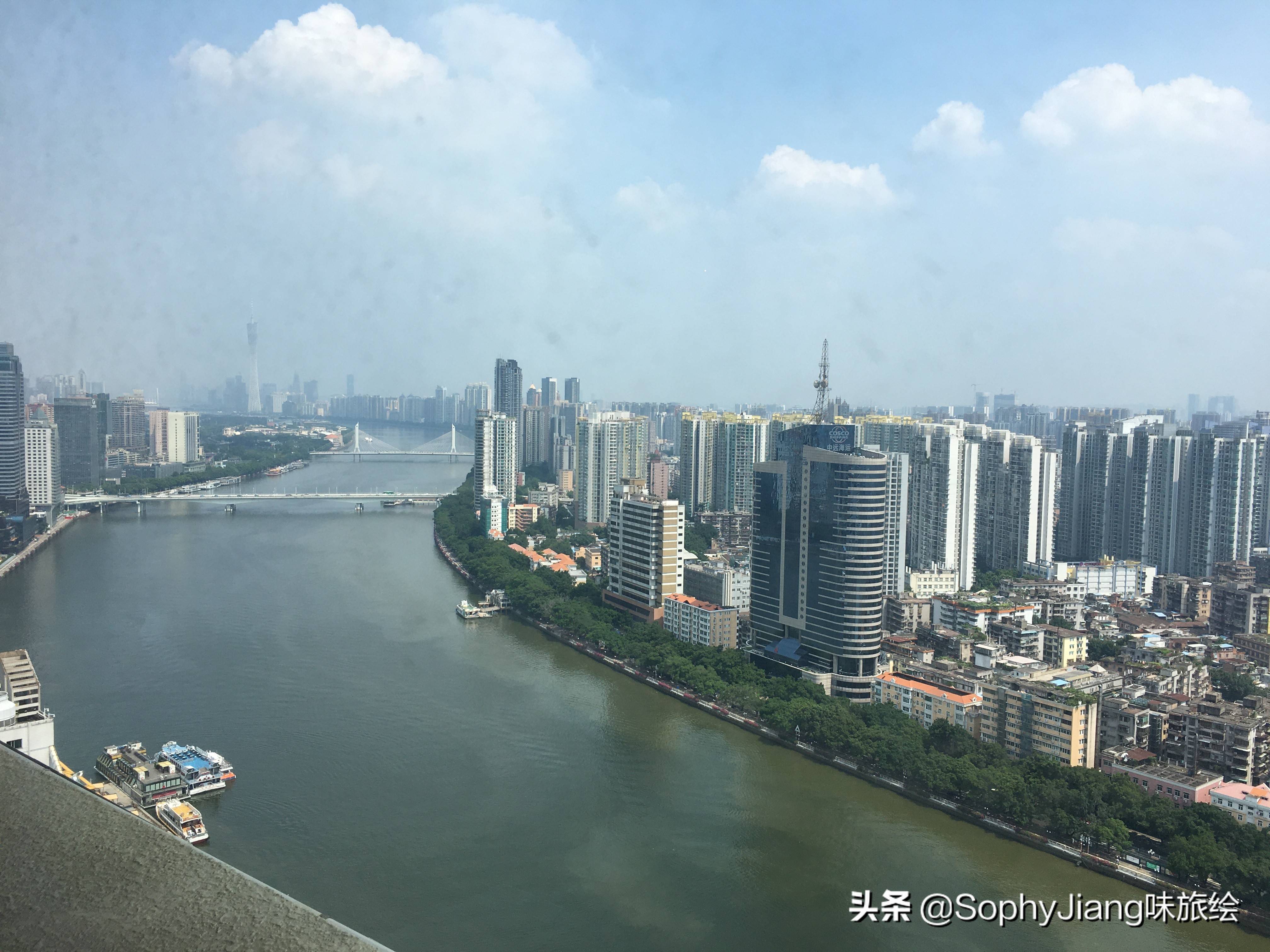 广州老牌旋转餐厅“变味”，粤菜馆改西餐厅，广式生活与情怀不再