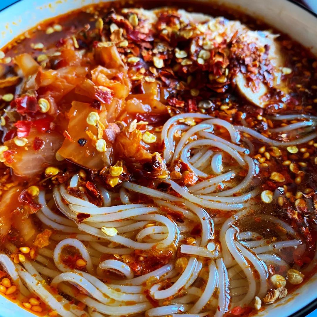 朝鲜族冷面的正宗做法,冷面高级吃法