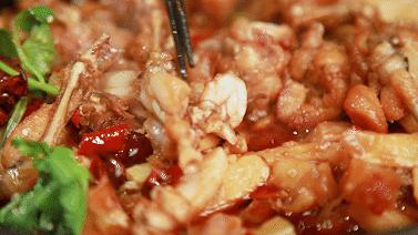 狂卖100000000+只，滨湖新开的这家牛蛙店，...