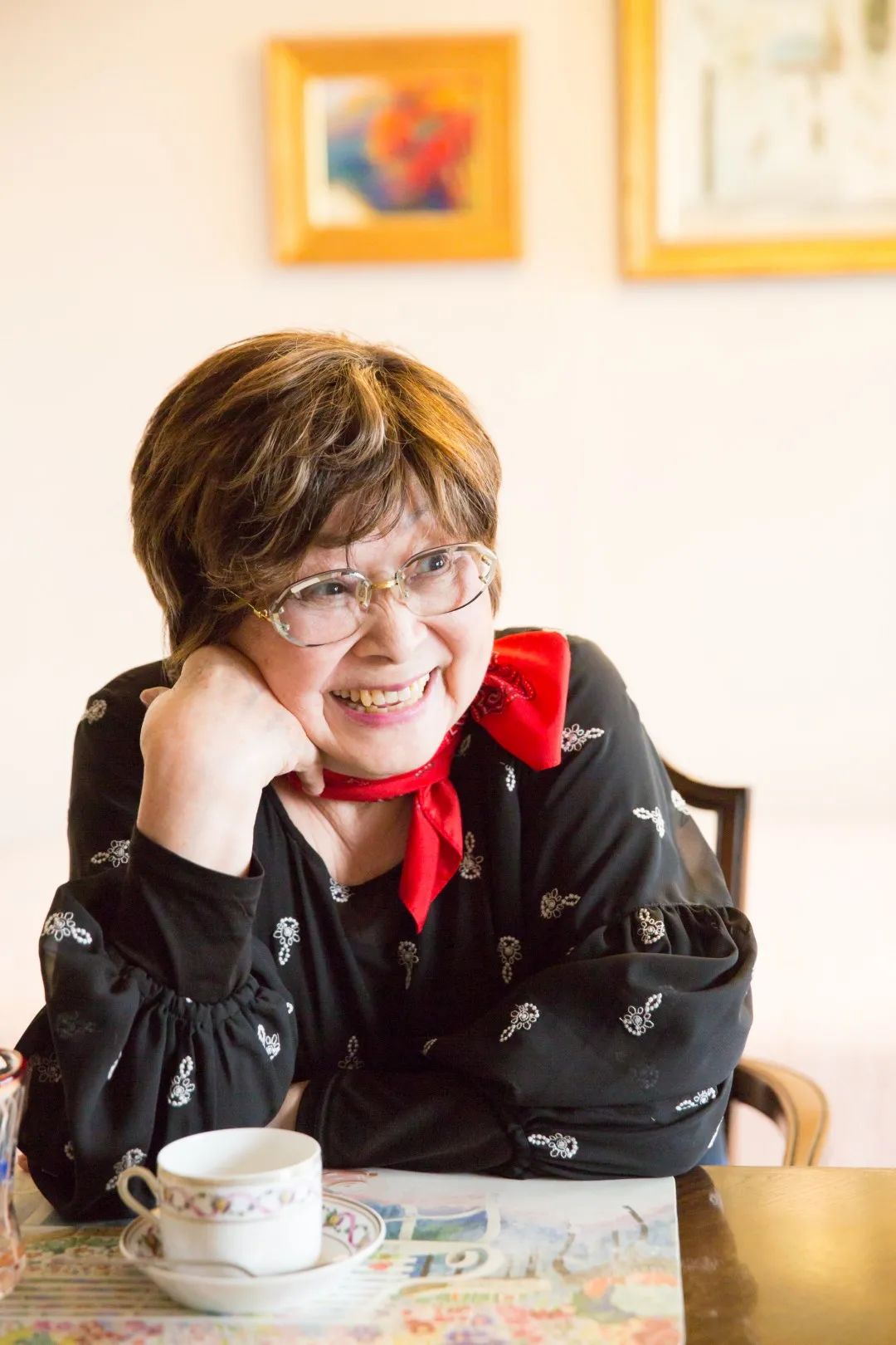 89岁后空翻，日本银发啦啦队的“不老年生活”