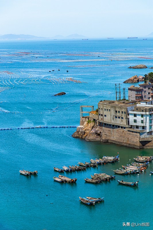 冬日里一片海蓝,颜值爆表的小渔村,不愧为网红打卡地