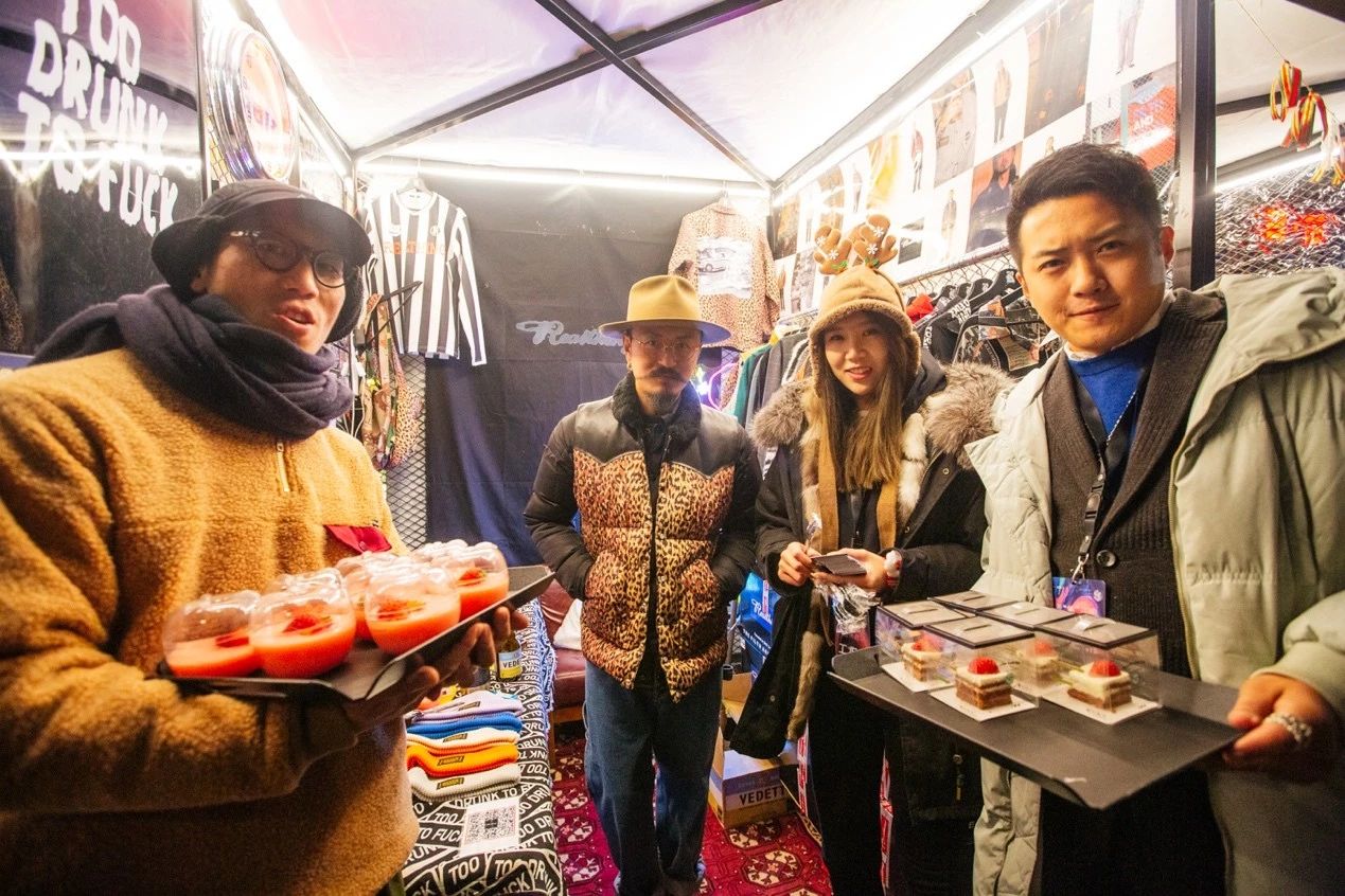 光音表演,光音舞台现场