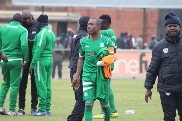 杞︾ジ鎴偄灏戝勾鑷己涓嶆伅,杞︾ジ楂樹綅鎴偄鍔卞織浜虹墿