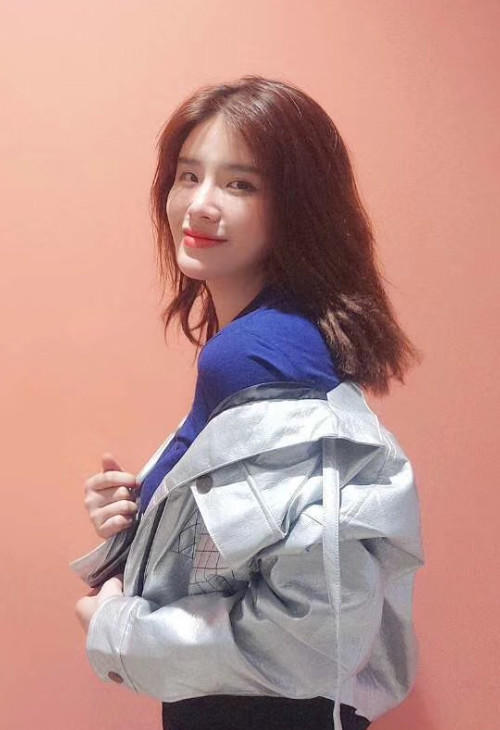 美国啦啦队健康身材,美国啦啦队员跳舞