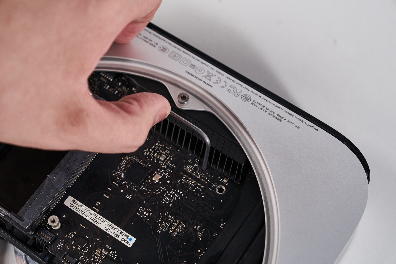 macmini2012款换硬盘,macmini2012更换固态硬盘