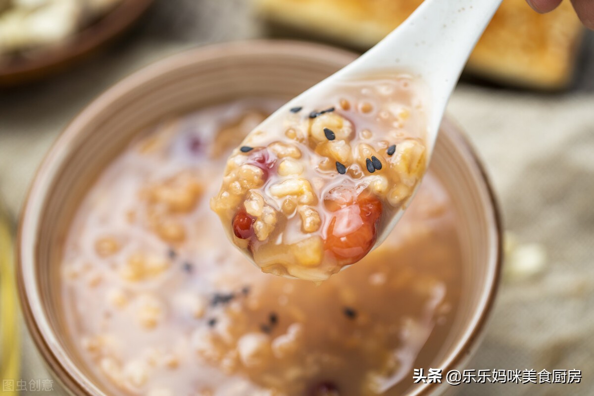 在减脂期,吃晚餐要牢记“5不要”,合理减脂,掉秤还不缺营养