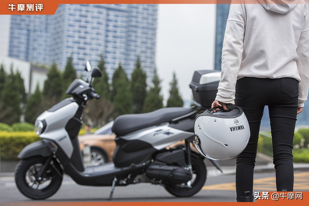 巧格i女车主聊旭鹰125确定不来凑凑热闹？