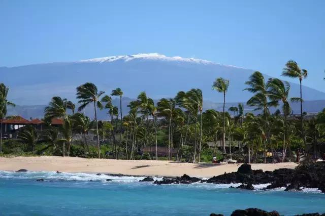 在吸引村上春树买房养老的海岛呆3天，马代帕劳在我心里降到第二