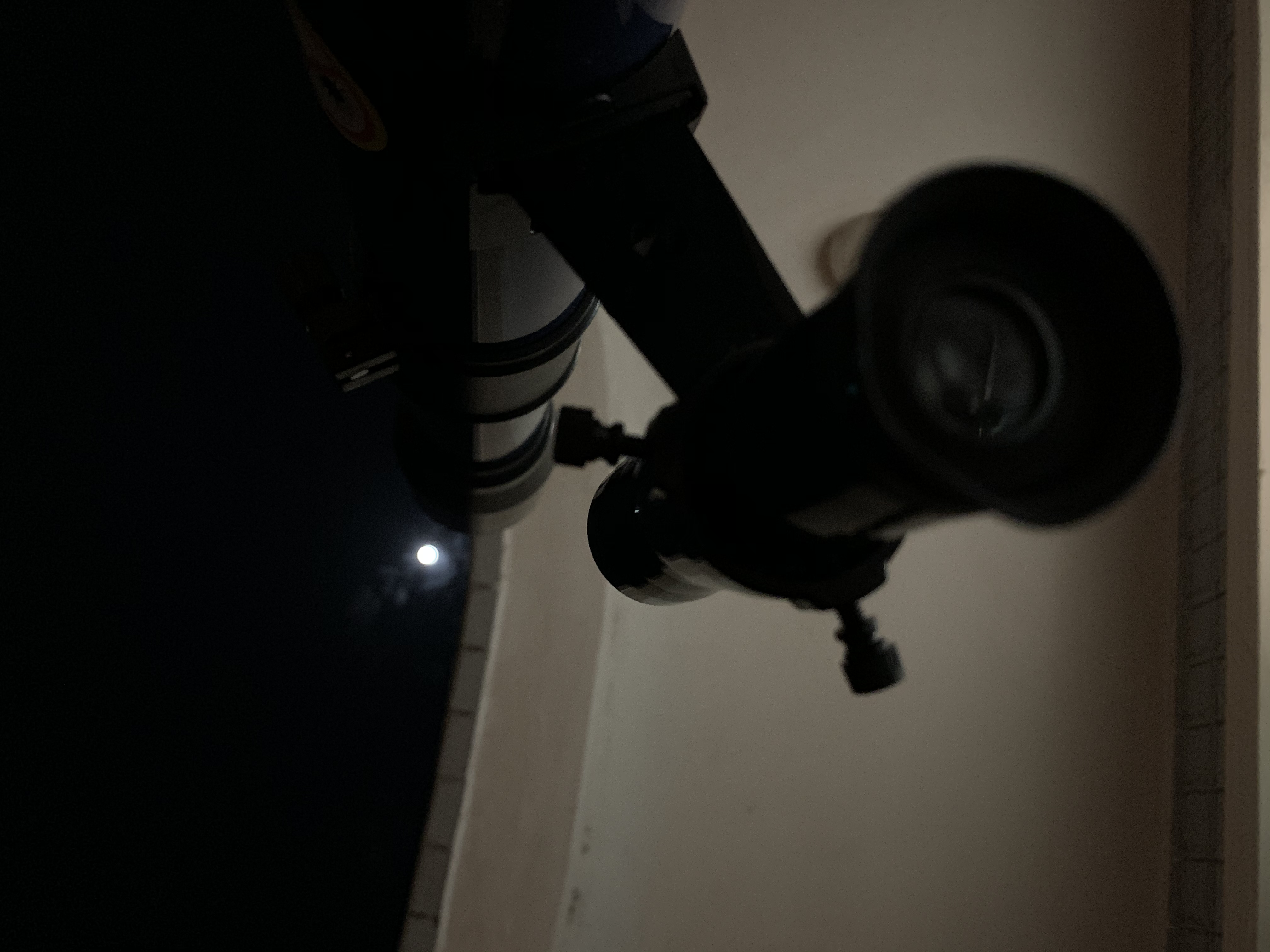 给孩子买天文望远镜伤眼睛吗,天文望远镜能不能看宇宙