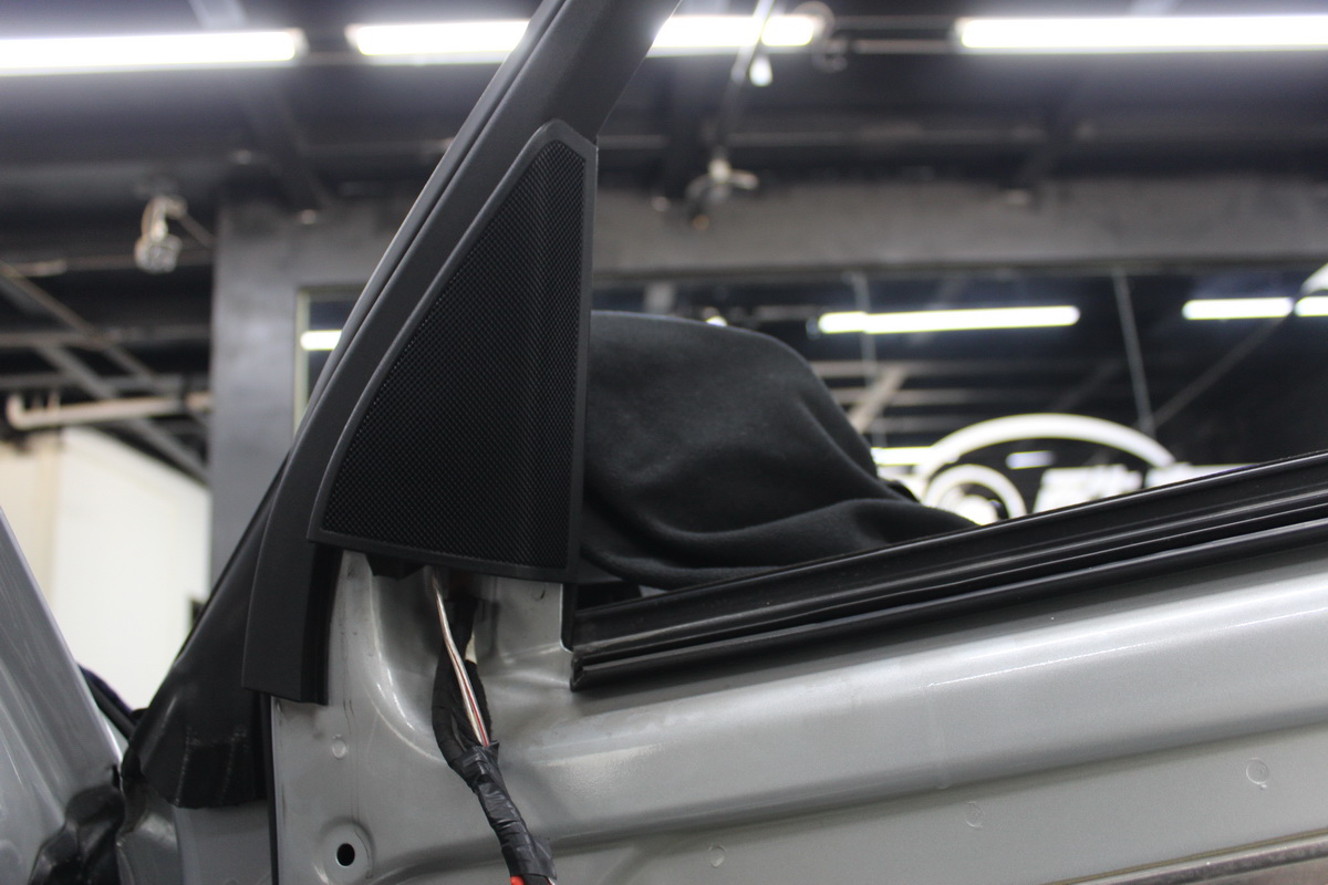 15款奔驰glk300无损升级音响,奔驰glk300用的什么音响