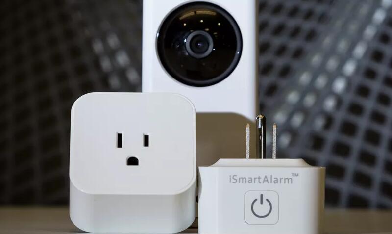 智能家居专业高清监控摄像头,新款智能家居室内摄像头