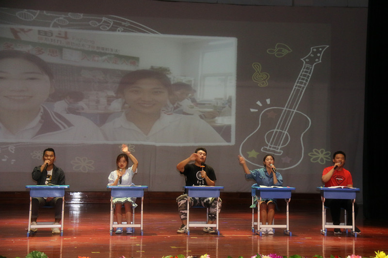 济南世纪英华实验学校2019,世纪英华实验学校毕业典礼