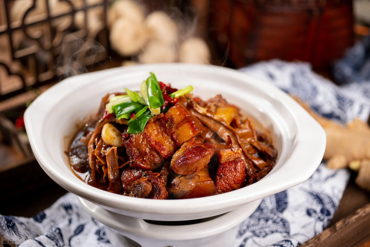 笋煮花生米笋干是不是很硬,笋干泡了直接炒