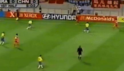 2002年韩日世界杯中国vs土耳其,18年国足3-0