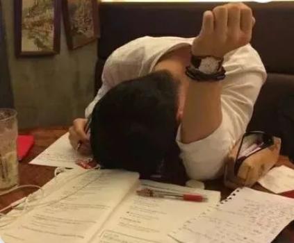 备注网名沙雕,小众特别的昵称情侣备注