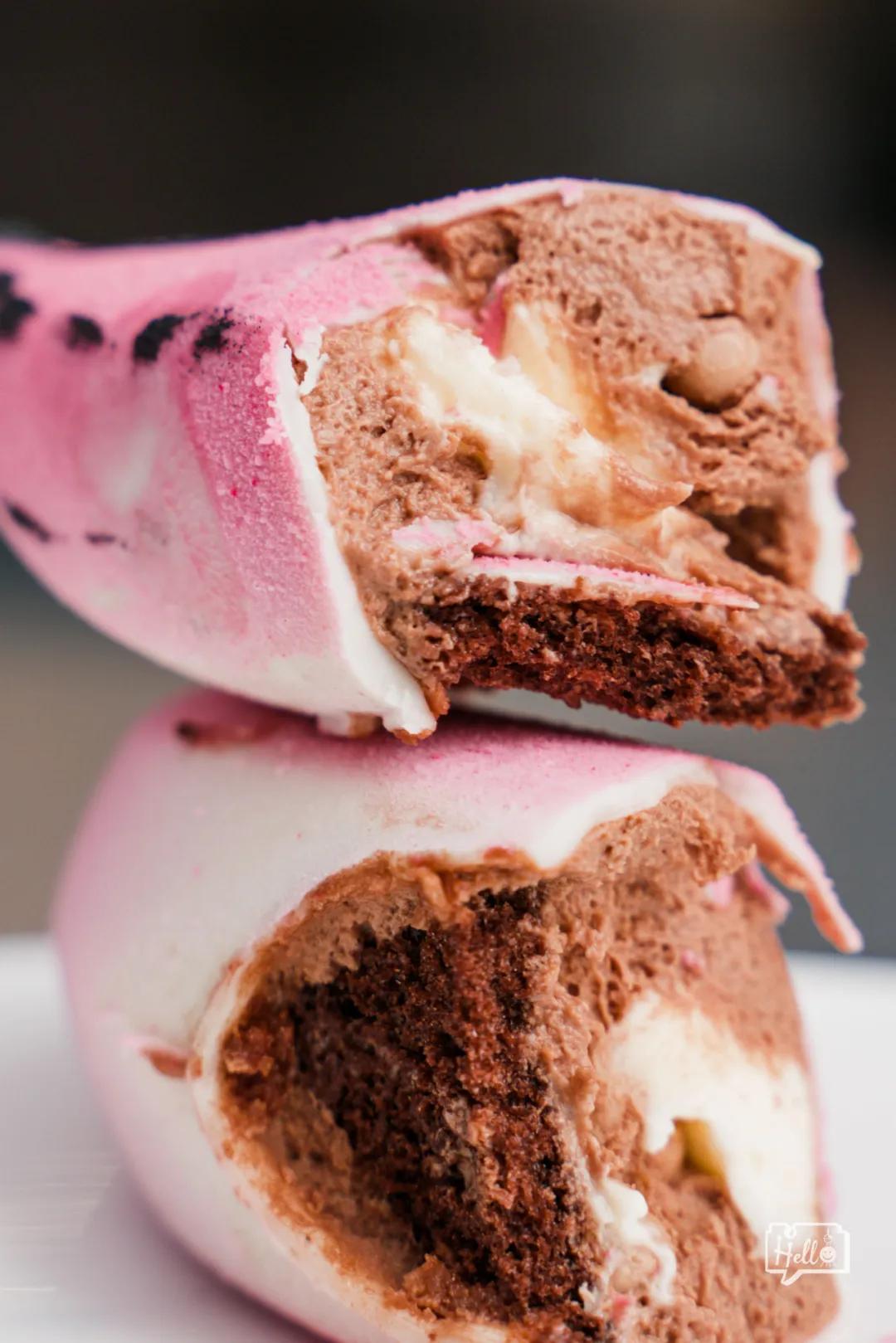 好利来售货小哥哥,好利来lab店服务员