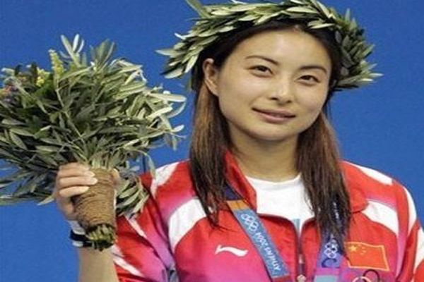 中国跳水冠军女孩,中国十大跳水女冠军精彩视频