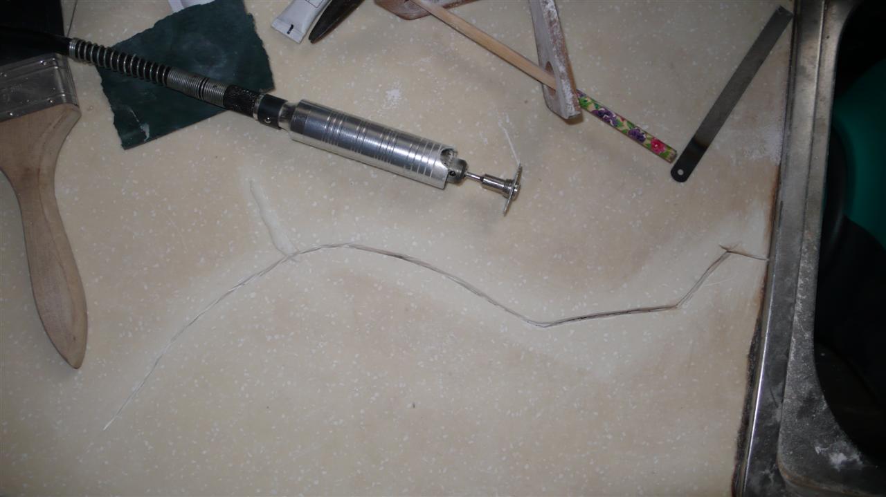 厨房大理石台面有裂痕了怎么办,天然大理石摸起来不光滑有裂痕