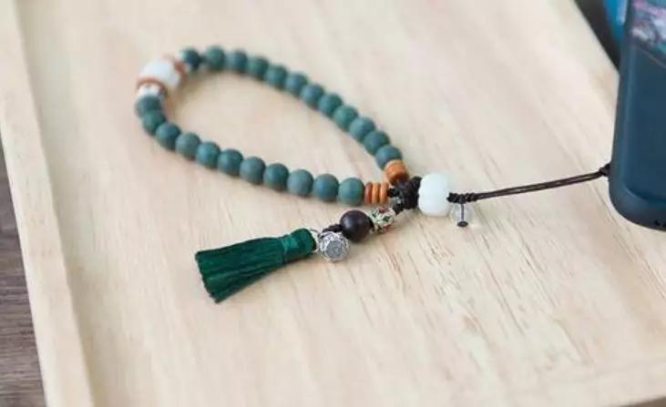 简单好看手机挂绳,好玩好看的纯手工中国风手机挂绳