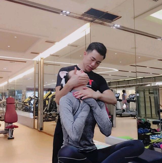 想拥有刘诗诗般的天鹅颈,刘诗诗谈天鹅颈怎样养成