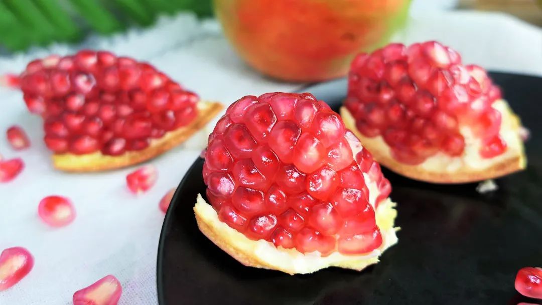 吃石榴不吐皮,吃石榴不吐籽的石榴