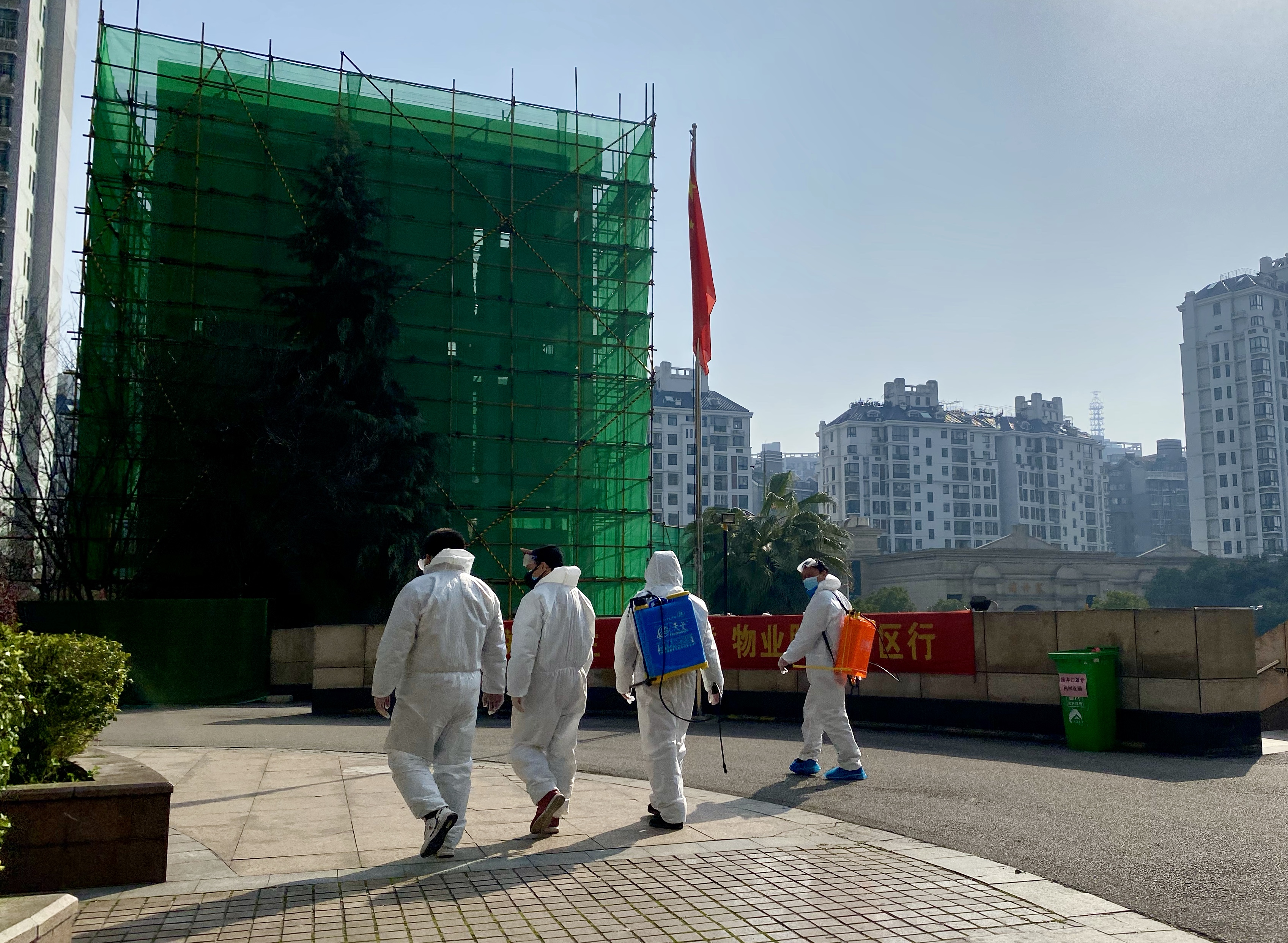 这个疫情中心的居民小区为何不卖惨?揭开逆境下的自强自愈秘笈