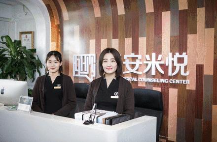 成年人的崩溃都在安静里,成年人的崩溃都是无声的大哭