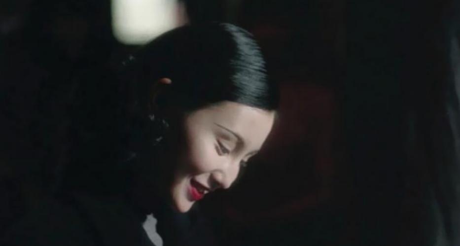 56岁张曼玉旧照,张曼玉50岁后写真