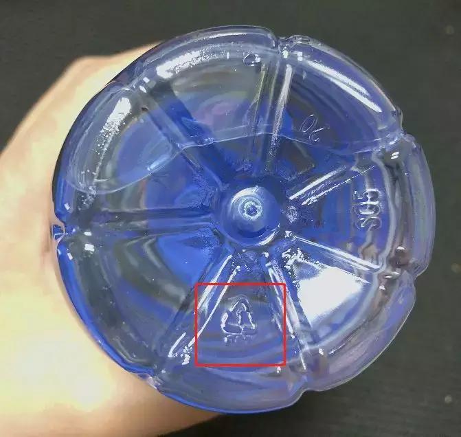 银水瓶喝水有什么危害,用这样的杯子喝水只会毁健康