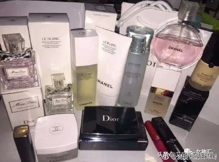 学生都用什么化妆品,普通学生用哪些化妆品