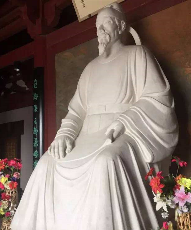 杜甫是怎么被推上神坛的,杜甫如何走上诗圣之路