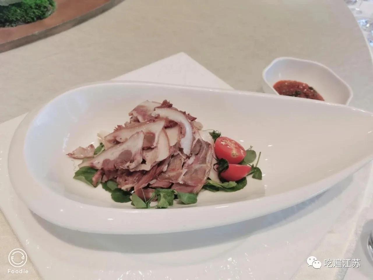 于学荣的美食记忆│泰州金陵国际酒店酸菜鱼翅