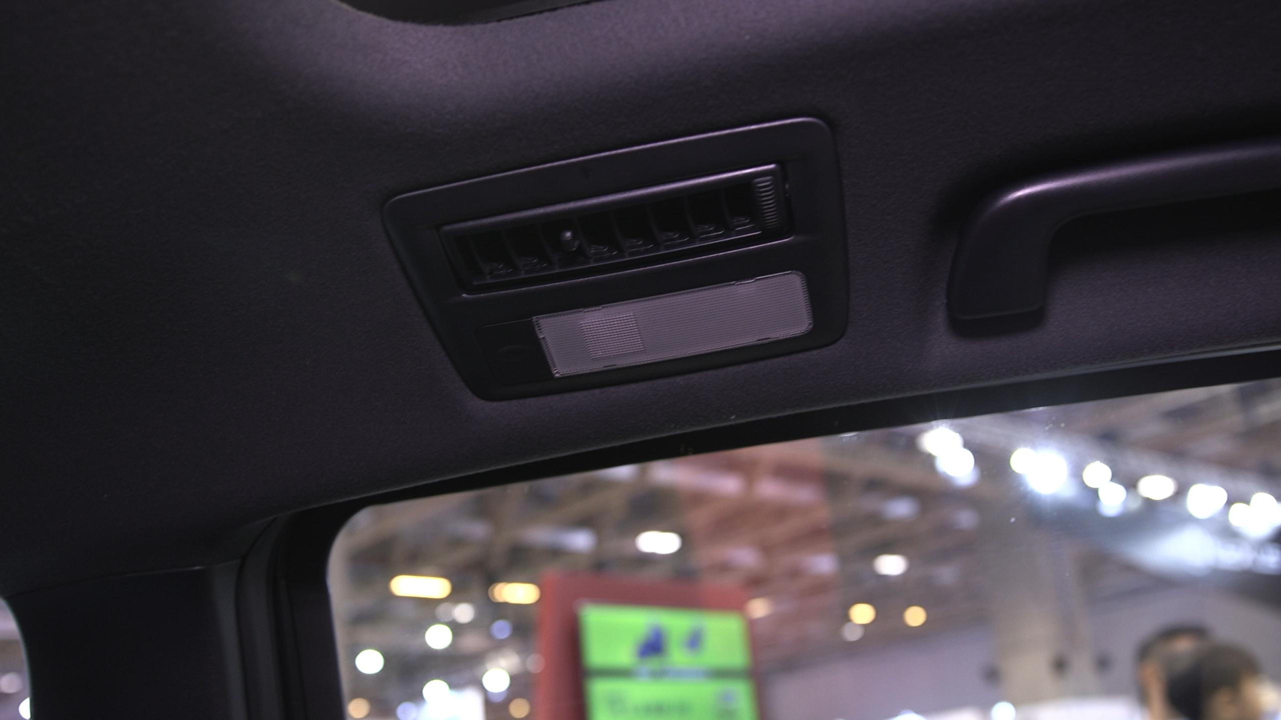 丰田普瑞维亚2024款日本本土版,老丰田大霸王普瑞维亚