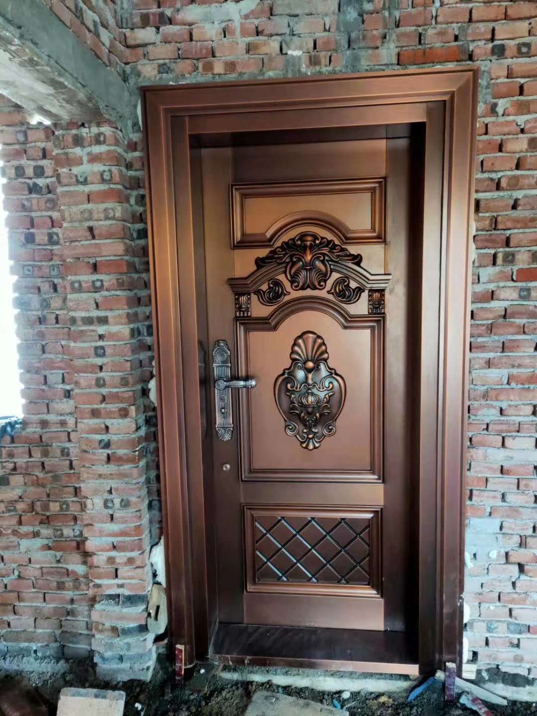 为什么铜门的差价这么大,铜门价格合理