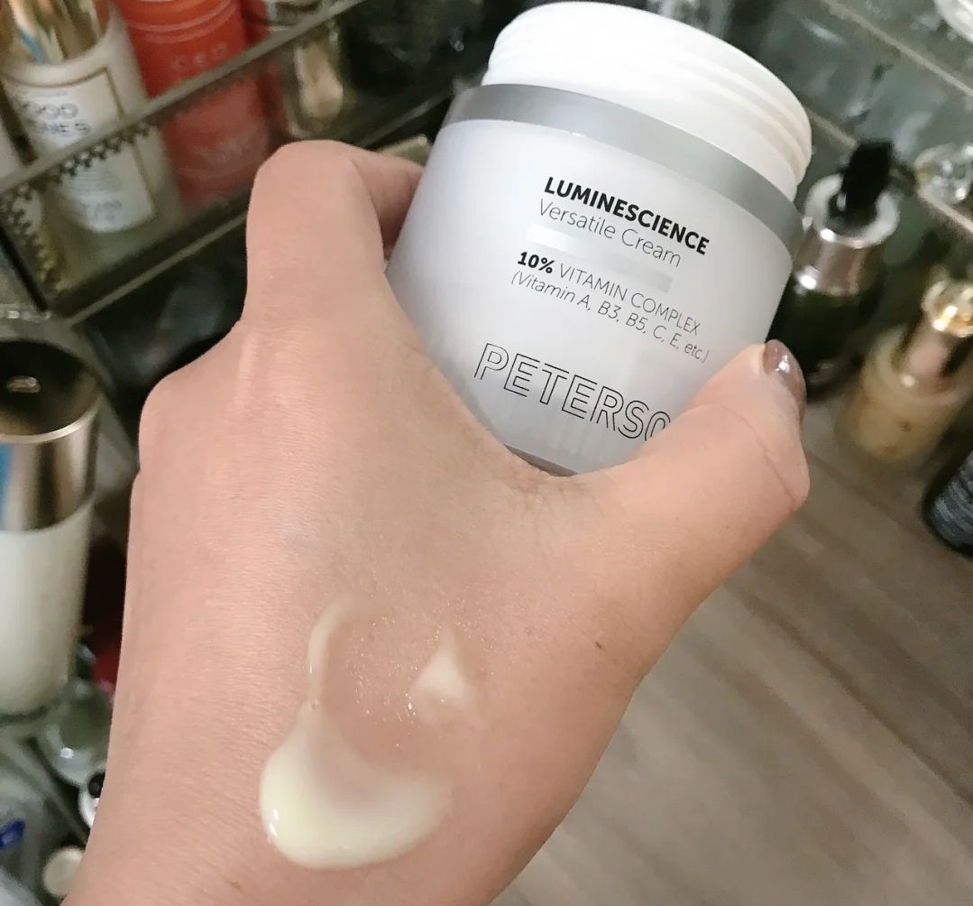 女孩买护肤品选哪几样,女人买护肤品买什么品牌