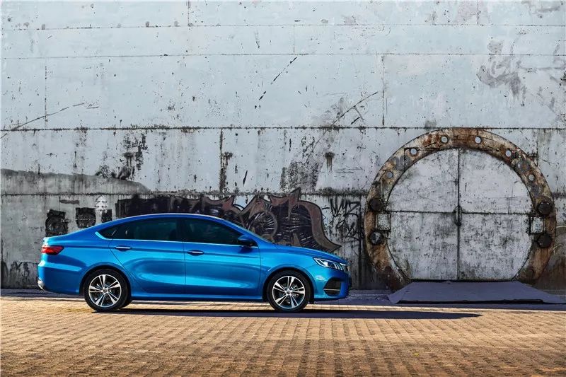 三缸动力差、抖动强？先拆个16万公里的三缸发动机再说|析技