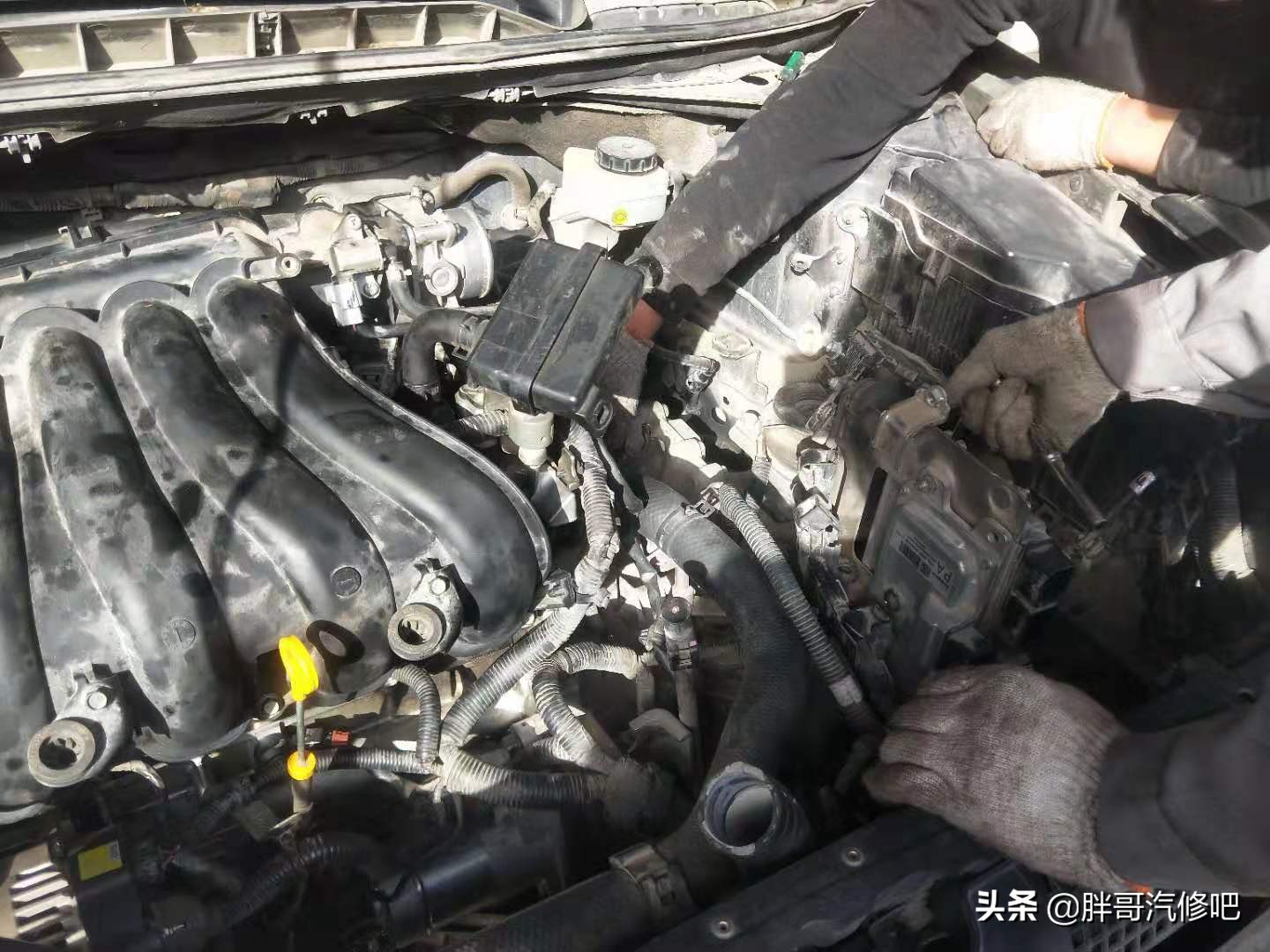 天籁2.0发动机大修,天籁2.3大修完发动机报正时故障