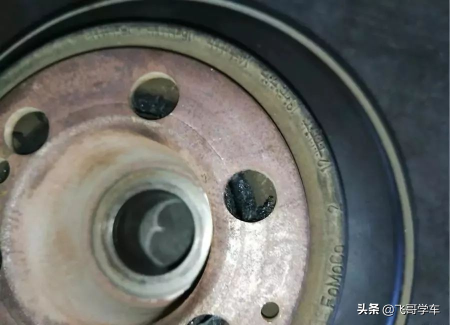 捷豹xf开空调无助力,捷豹xf发动机故障灯亮怎么解决