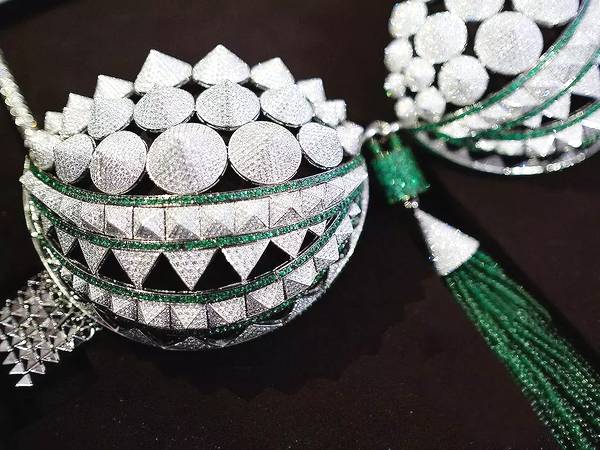 维密最贵的bra是谁穿的,维密最贵天价内衣是谁走秀的