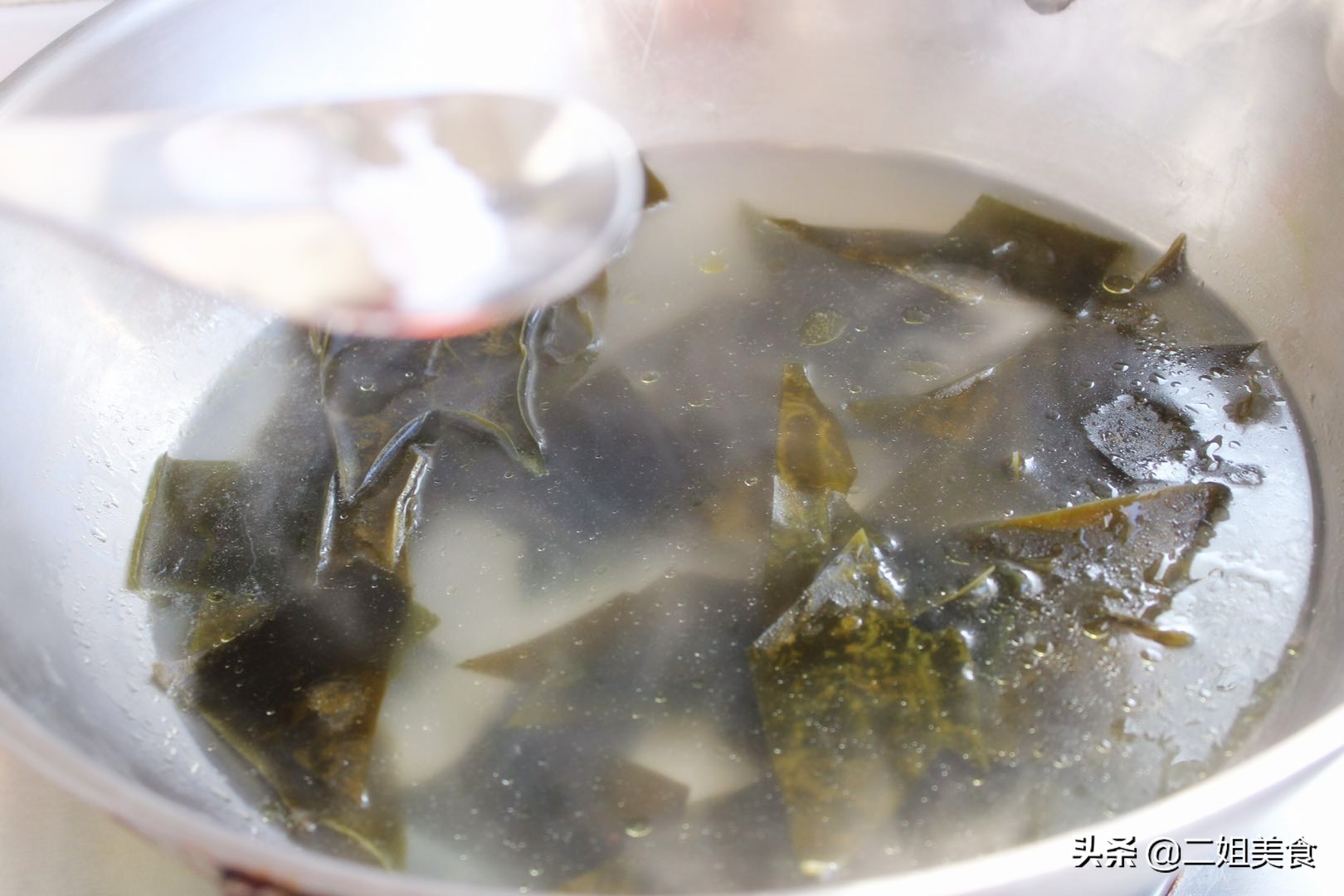 煮海带的正确方法怎么才能不黏糊,怎样让冬瓜海带汤的海带软烂