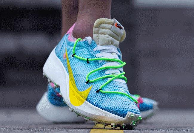 aj1和yeezy哪个值得入手 (aj1和yeezy哪个值得买)