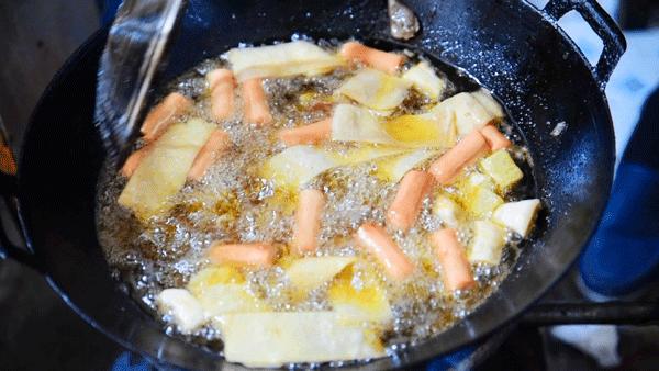 成都美食街排名第一,成都建设路美食街在哪里