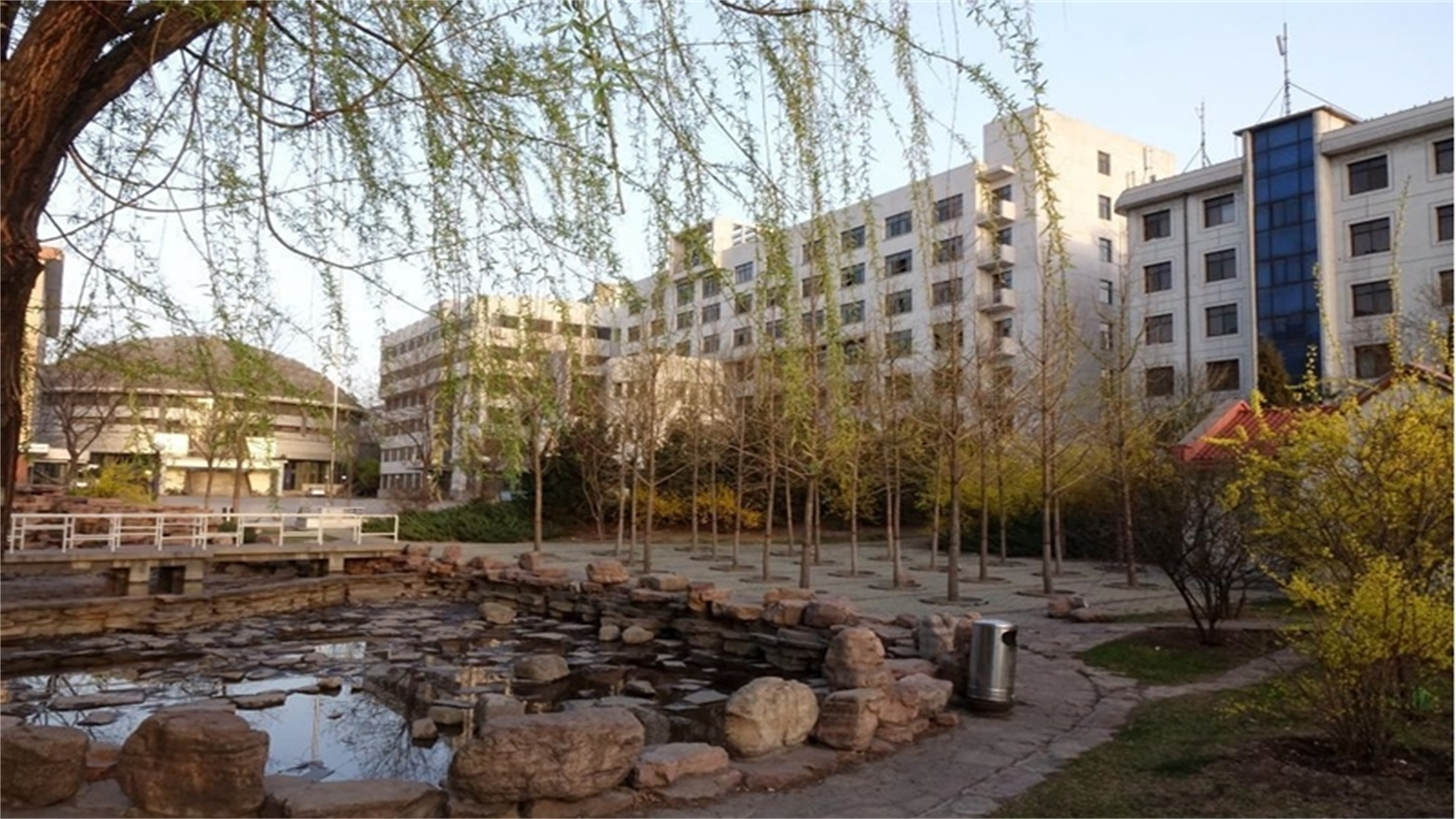 高考生注意这些,高考生注意这5个专业烂大街